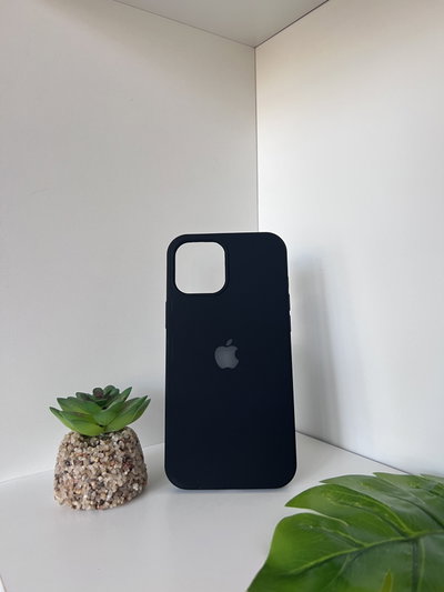 (42) Silicon case IPh 12 pro Max 