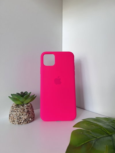 (32) Silicon case IPh 11 pro Max 