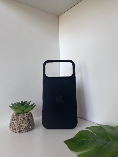 (24) Silicon case iPh 17 pro Max 