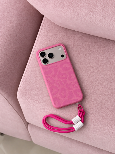 Case c/correa fucsia Iph 17PM🩷