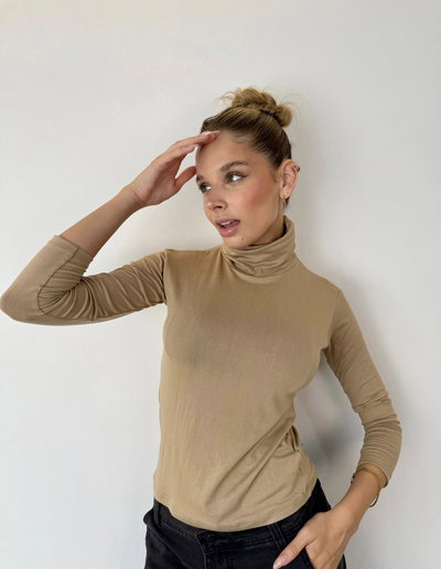Camiseta media polera