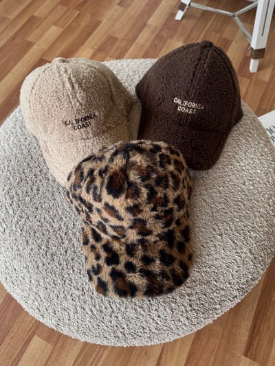 GORRA FLUFFY