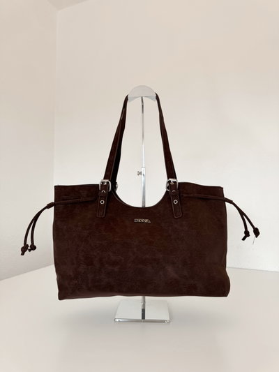 CARTERA HARRIET