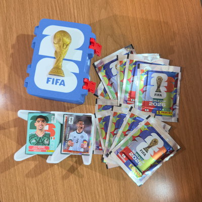 Caja Figus Mundial-GRANDE