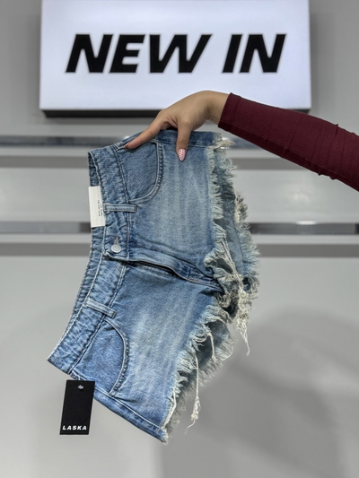 Short Kika Celeste 