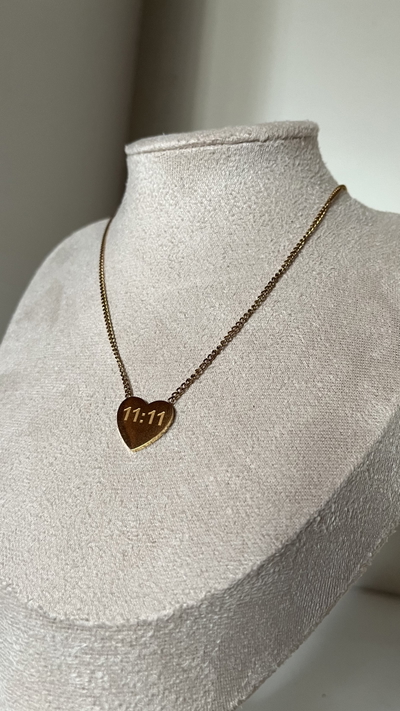 Collar 11:11 Heart Gold
