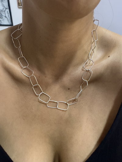 Collar Cuadrado Finito