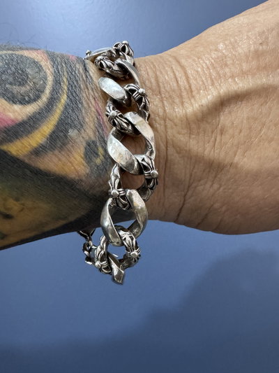 Pulsera Sentinel