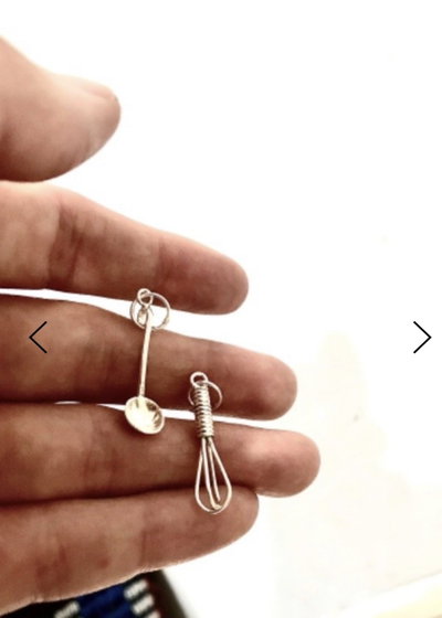 Dijes Cucharon y Batidor