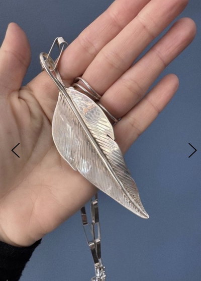 Dije Pluma XL