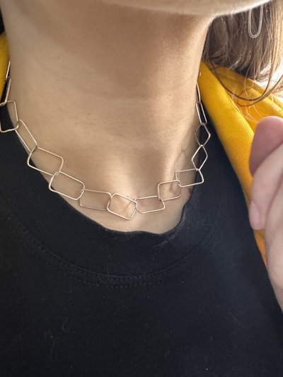 Collar Cuadrado Fino
