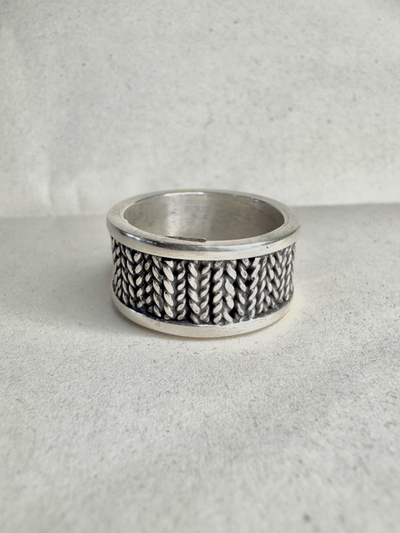 Anillo ZigZag