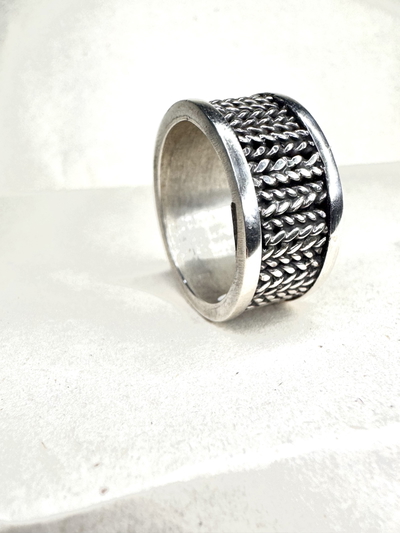 Anillo ZigZag