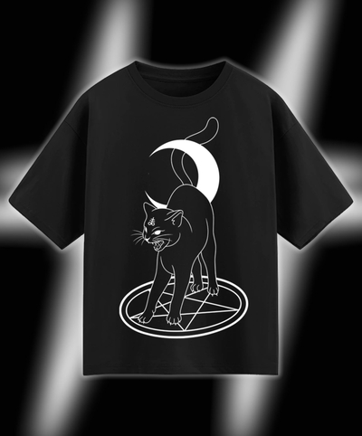 REMERA CAT PENTAGRAM