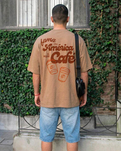 Remera Fama de América "Oversize"
