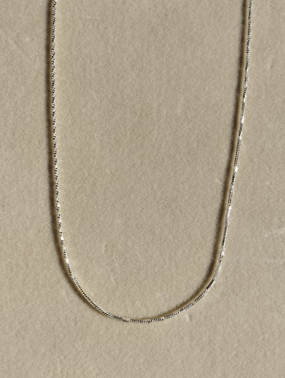 COLLAR VICTORIA