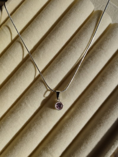 COLLAR REGINA
