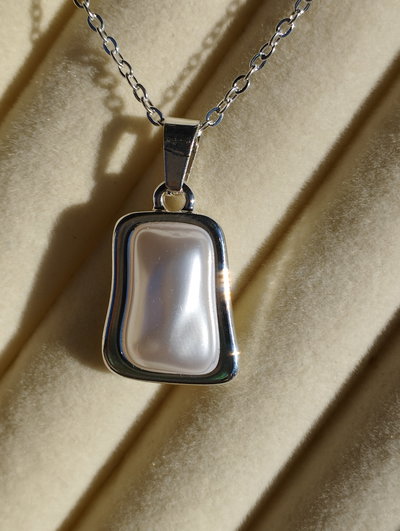COLLAR NUBE