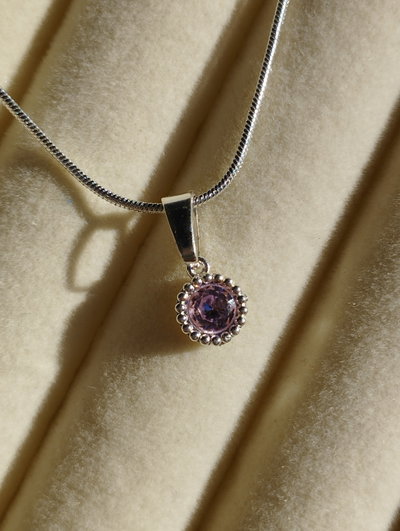 COLLAR REGINA