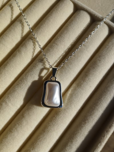 COLLAR NUBE