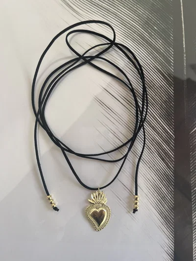 Chocker E