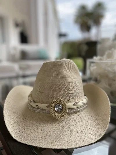 Sombrero Kethy