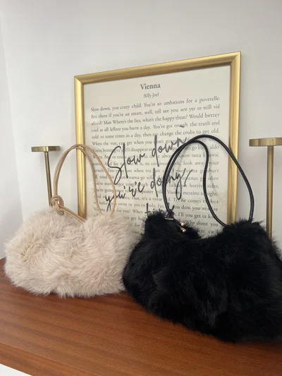 Cartera de piel