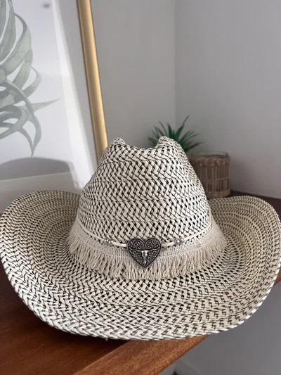 Sombrero corazón taurus