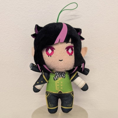∆ Peluche Twisted Wonderland - Lilia Vanrouge