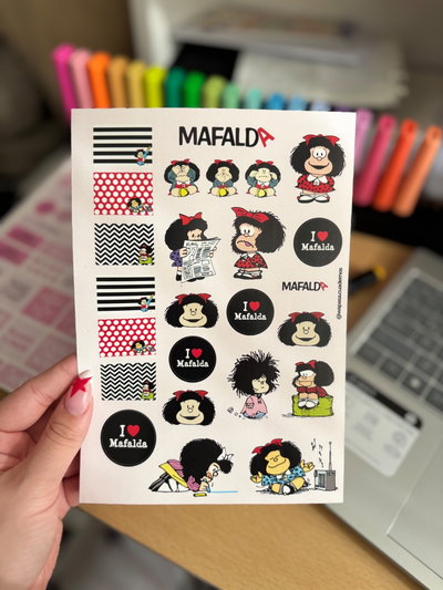 Plancha de stickers Mafalda 