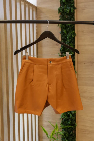 SHORT GOE