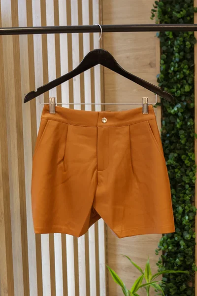 SHORT GOE