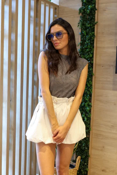 REMERA DEBORA