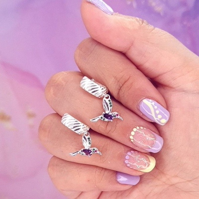 Aros argolla labrada colibrí violeta PL925