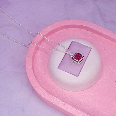 Collar Cubic Rubí micropavé PL925