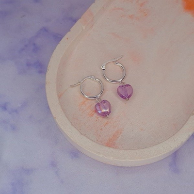 Aros argolla corazon Violeta tornasol AB