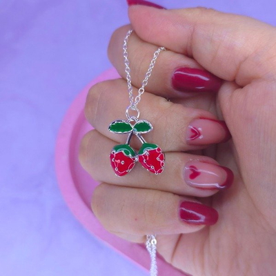 Collar Fresas esmaltado AB