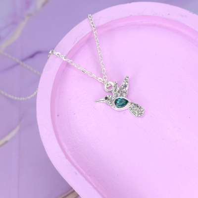 Collar colibrí verde con micropavé AB