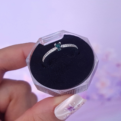 Anillo Lucre con piedra Verde PL
