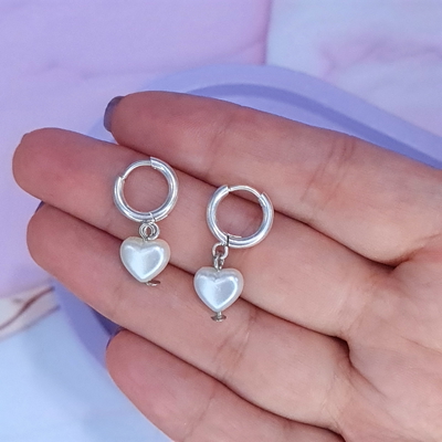 Aros mini argolla con corazon perlado AB