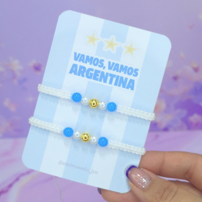 Pulsera regulable Argentina blanco bandera pelotitas x2