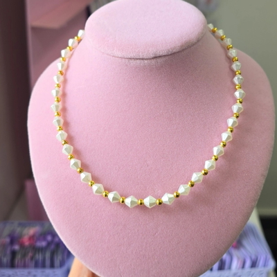 Collar perlas blancas facetada 6mm Dora
