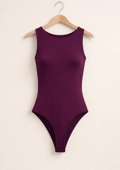 BODY LAURA