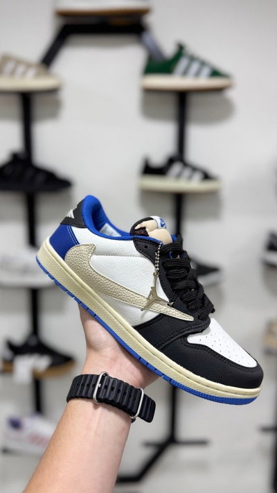 Travis Scott x Fragment