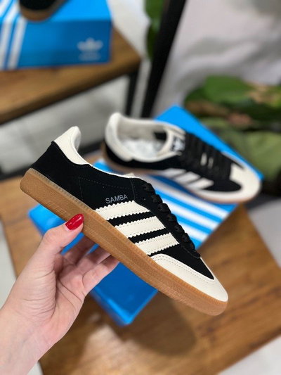 Samba negras con beige