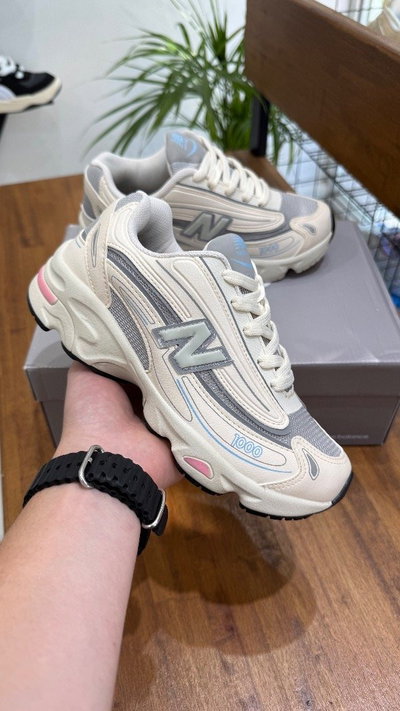 New balance 1000 beige
