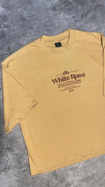 REMERA BOXY TEE SPEECH CAMEL