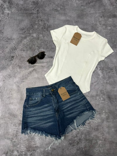 Short Jenni desflecado