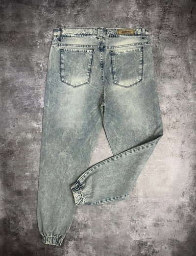 Jean Valentino mom jogger