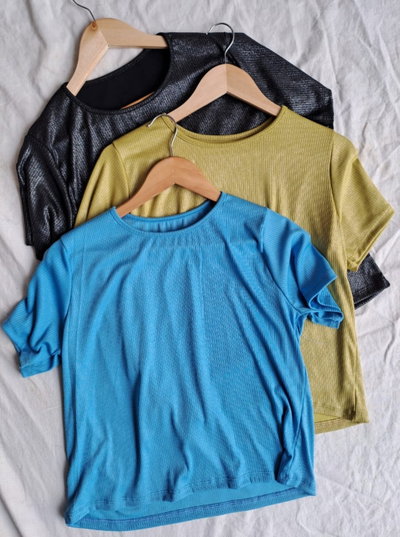BLUSAS CON BRILLOS LUREX